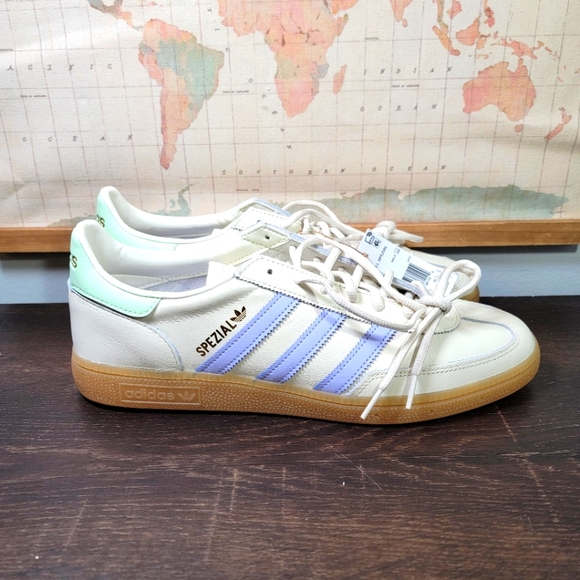 BRAND NEW Adidas Handball Spezial Off White Men’s Size 12.0 - Picture 3 of 5